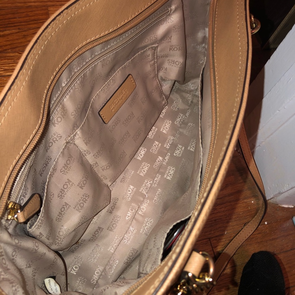 Michael Kors Handbag - Picture 3 of 3